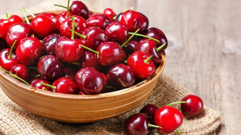 Cherry là loại hoa quả rất tốt cho mẹ bầu, mỗi ngày ăn vài quả cherry sẽ đem lại lợi ích sức khỏe tuyệt vời