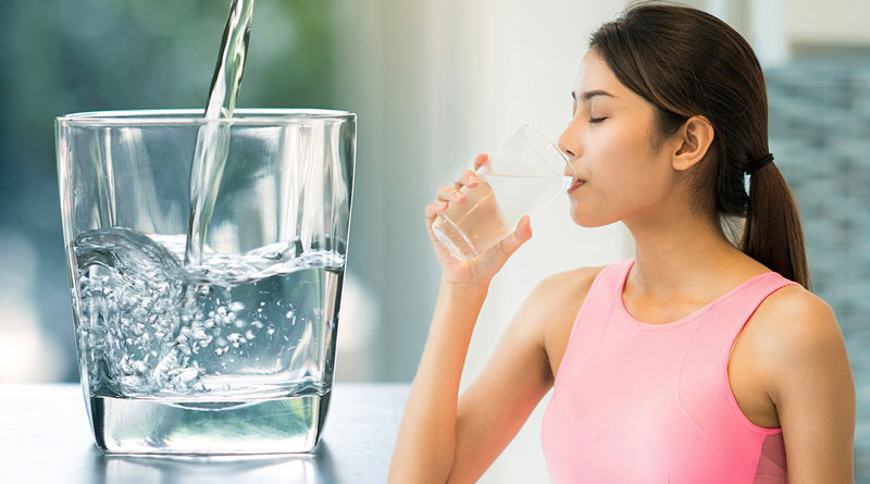 Uống nhiều nước là giải pháp tốt nhất để ngăn ngừa viêm đường tiết liệu hiệu quả